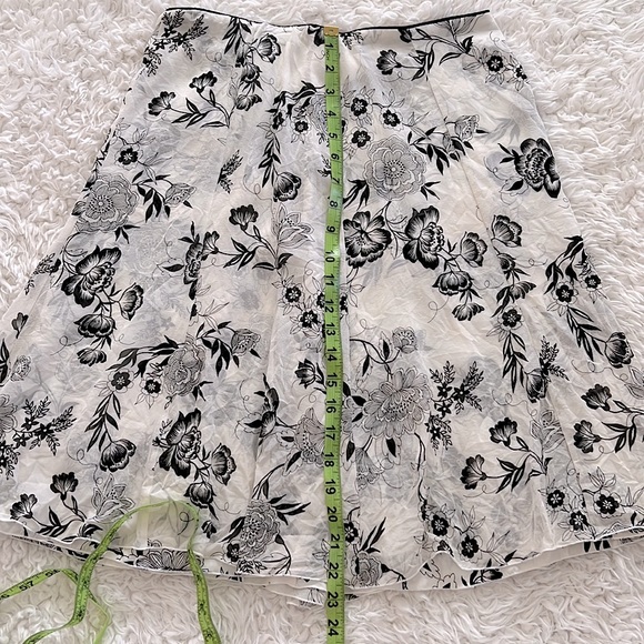 WHBM Silk Skirt - Picture 12 of 12